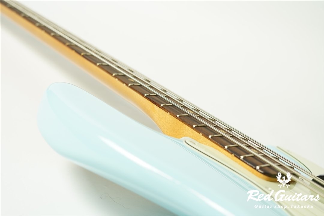 Vintera III Early 60s Jazz Bass - Sonic Blue